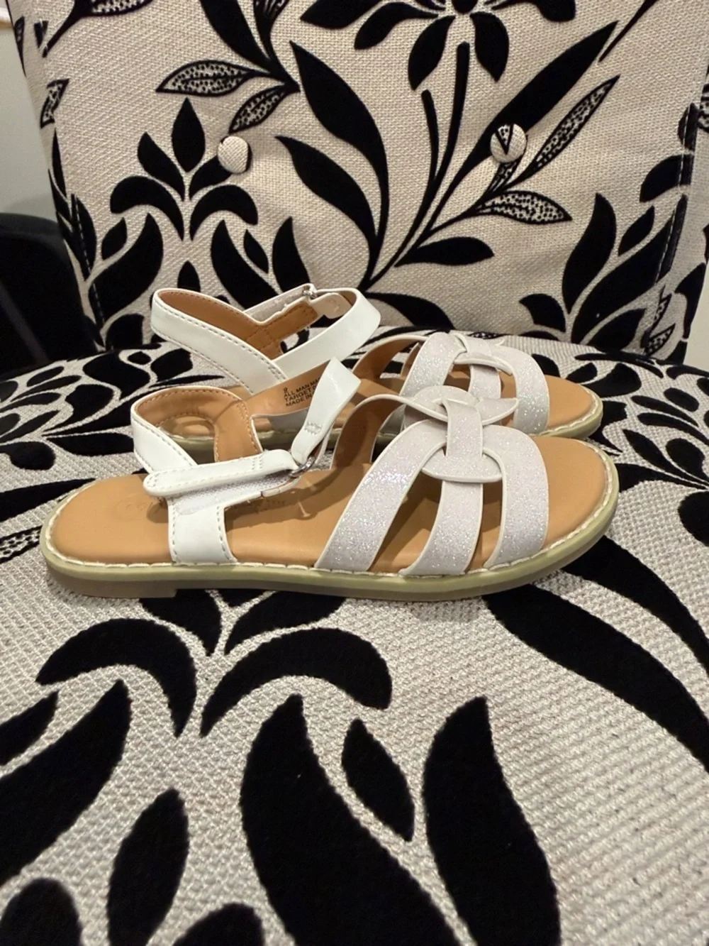 Cat & Jack White Glitter Bow-Style Girls' Sandals